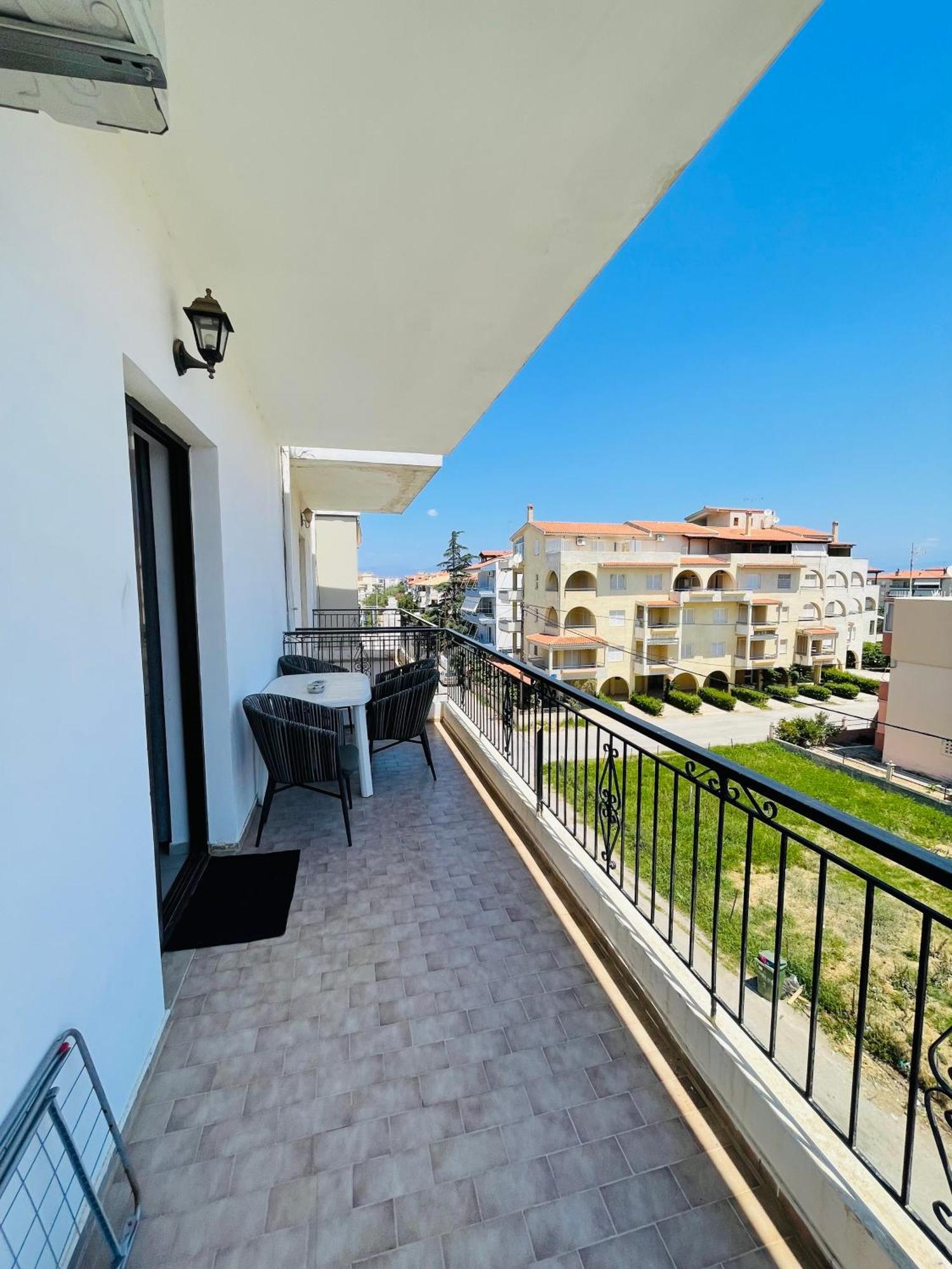 Akrata V Apartment Bagian luar foto
